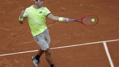 Koepfer bei French Open in Runde zwei ausgeschieden