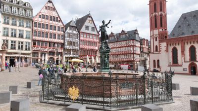 Frankfurt verschärft Maßnahmen: Sperrstunde ab 22 Uhr für Restaurants und Bars