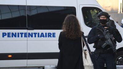 Entsetzen nach brutalem Angriff auf Polizisten bei Paris