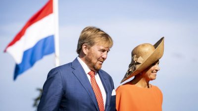 Griechenland-Urlaub abgebrochen: Niederländisches Königspaar entschuldigt sich für Reise während Lockdowns