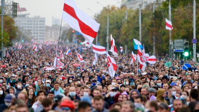 Deutschland nimmt verfolgte Weißrussen auf: „Überfälliges Zeichen der Solidarität“