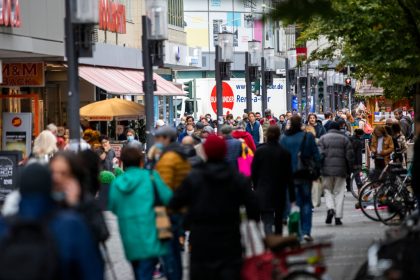 Vorstandsmitglied Bertelsmann: „Deutschland braucht mehr Zuwanderung – trotz Corona“