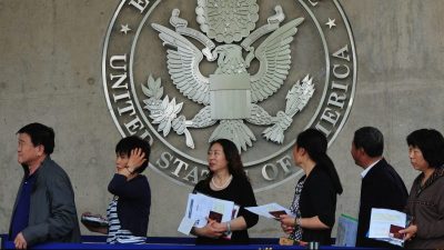 Verschärfte US-Politik: Mitgliedern der KP Chinas ist ab sofort die Einwanderung und Einbürgerung verboten