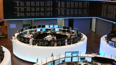 DAX dreht ins Plus – Deutsche Bank mit Kurssprung