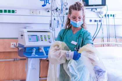 Intensivmediziner: Es wird nur geredet und nichts im Sinne der Arbeiter entschieden