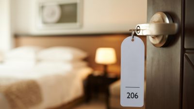 Berliner Senat will Menschen zur Quarantäne in Hotels unterbringen