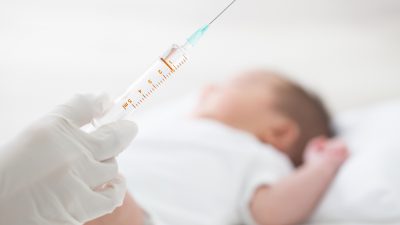 Werden Babys und Kinder bereits gegen COVID-19 geimpft?