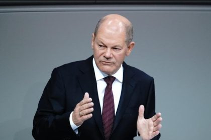 Scholz will Corona-Milliarden-Plan rasch startklar machen