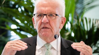 Kretschmann über Merkel: „Überzeugt, dass uns diese Kanzlerin fehlen wird“