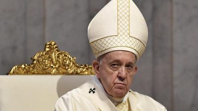 Papst streicht Privilegien für hochrangige Geistliche im vatikanischen Justizsystem