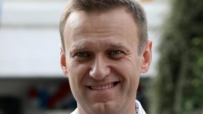 Nawalny kritisiert Twitter für Konto-Löschung von Trump: Selektiver „Akt der Zensur“
