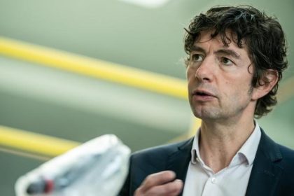 Virologe Drosten: Können Ältere nicht völlig abschirmen