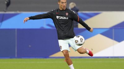 Positiv auf Corona: Duell der Superstars ohne Ronaldo?
