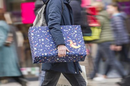 Mehrere Politiker fordern vorgezogenes Weihnachtsgeld