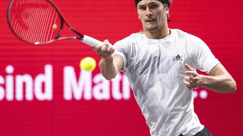Zverev zieht ins Endspiel des Tennis-Turniers von Köln ein