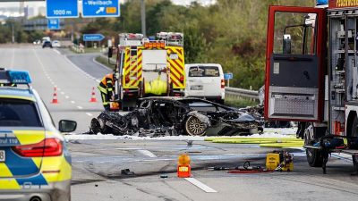 Unfall auf A66: Spurwechsel wohl Auslöser des tödlichen Unfalls – Fahndung nach drittem Fahrer läuft weiter