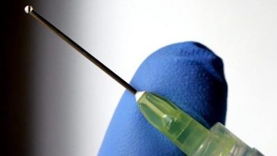 Nordrhein-Westfalen will mindestens 53 Corona-Impfzentren einrichten