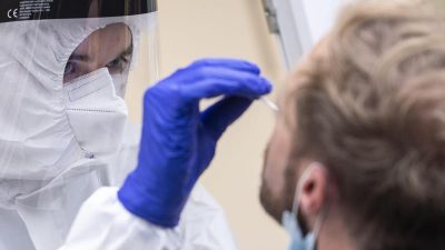 Corona-Panne in Taufkirchen: 58 von 60 positiven Tests waren falsch