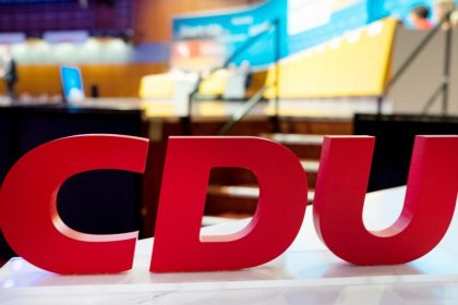 Mohring für CDU-Freiluft-Parteitag im Frühjahr – Linke droht bei Parteitag-Absage eine halbe Million Euro Verlust