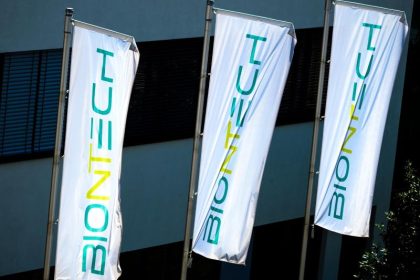 EU besiegelt Impfstoff-Liefervertrag mit Biontech und Pfizer am Mittwoch – 300 Millionen Dosen