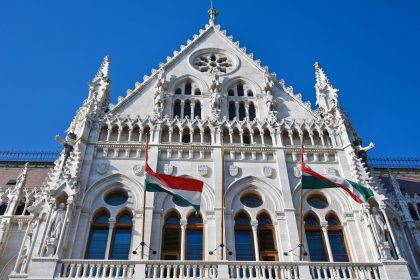 Orban blockiert EU-Haushalt: Für Brüssel sind nur die Länder Rechtsstaaten, die Migranten einlassen
