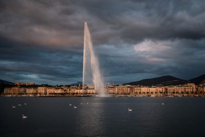 Wasserfontäne Jet d’Eau markiert Ende strikter Corona-Einschränkungen in Genf