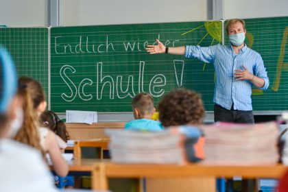 Jeder vierte Lehrer zeigt in Corona-Krise Anzeichen von Burnout