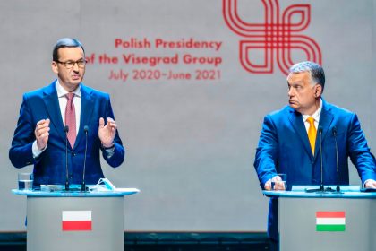 Polens Regierungschef fordert Annahme von Kompromiss im EU-Rechtsstaatsstreit