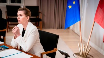 Dänische Regierungschefin Mette Frederiksen nach Corona-Kontakten in Quarantäne
