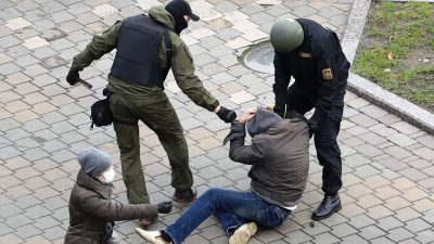 Belarus: Über 800 Festnahmen bei Protesten gegen Lukaschenko