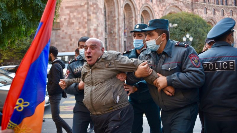 Berg-Karabach: Festnahmen in Armenien bei Protesten gegen Waffenstillstand