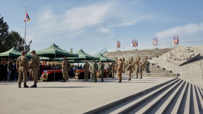 Armenien übergibt Kontrolle über Region Kalbadschar an Aserbaidschan