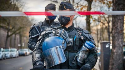 Streit um geplantes Polizei-Filmverbot in Frankreich verschärft sich