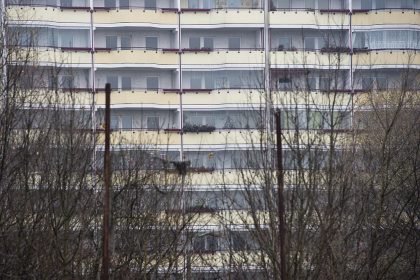 Berlin: Polizei mit Messer bedroht – Iraker (30) randaliert in Gemeinschaftsunterkunft