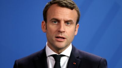 Macron-Ohrfeiger muss für vier Monate ins Gefängnis