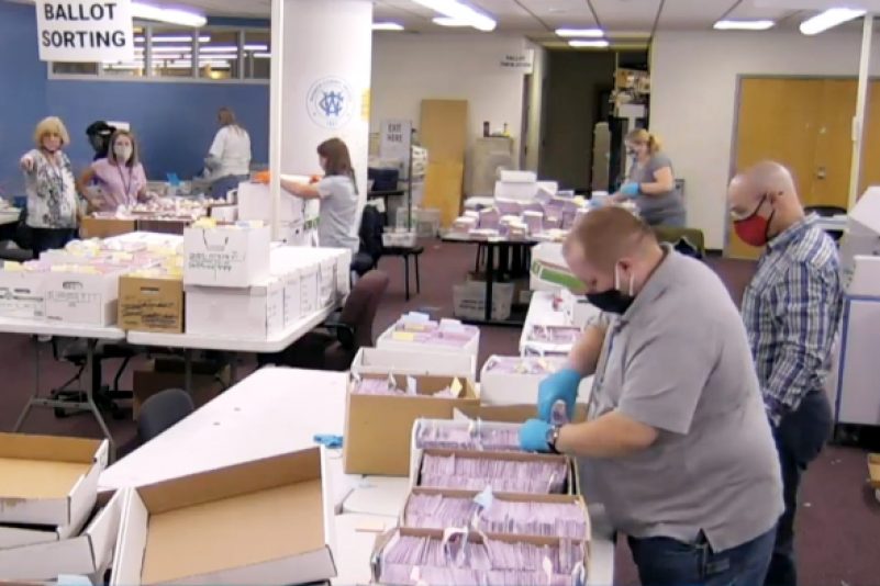 US-Wahl: Dominion ermöglichte Personal im Bezirk Santa Clara eine „Anpassung von Wahldaten“