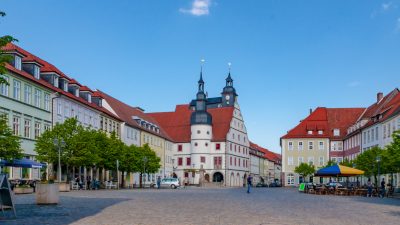 Thüringer Landkreis schließt Kitas und Schulen