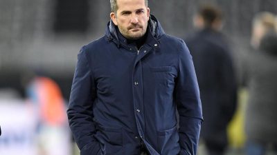 Schalke unter Druck: Pflichtaufgabe vor Liga-Krisenduell