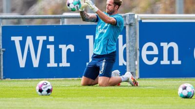 Schalke runderneuert gegen Schweinfurt – Fährmann im Tor