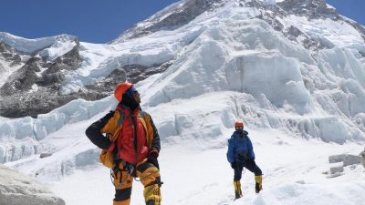 Zwei ausländische Bergsteiger am Mount Everest gestorben