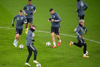 Fragezeichen hinter Ukraine-Spiel – Wirbel für DFB-Auswahl