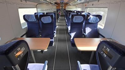 Zweiter Sitzplatz in Bahn und Flugzeug für Mitarbeiter des Bundes entfällt vorerst