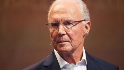 Beckenbauer über Löw: «Natürlich soll er weitermachen»