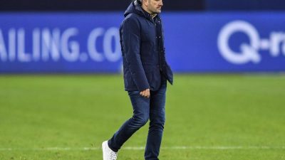 Schalkes Horror-Serie: Trainer Baum „das ärmste Schwein“