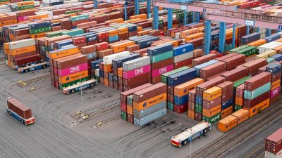 Container im Corona-Lockdown: Hohe Nachfrage vervierfacht Frachtraten