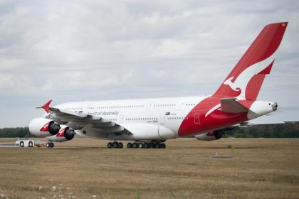 Airline Qantas will Impfpflicht für Flugreisende einführen