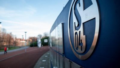 Schalke verteilte Reschke-Erbe «auf mehrere Schultern»