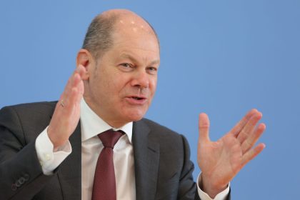 Scholz: „Finanziell können wir den Lockdown lange durchhalten“