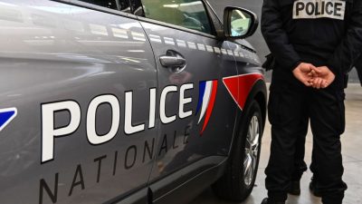 Große Mengen Waffen und Munition bei Razzia in Frankreich entdeckt