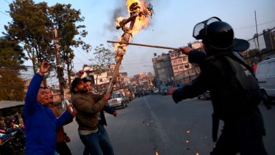 Parlament in Nepal nach Konflikten in der Regierung aufgelöst